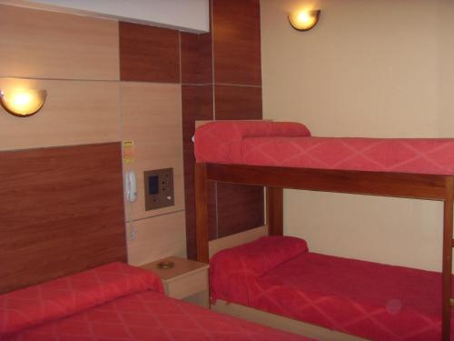 Hotel Embajador in Luis Agote