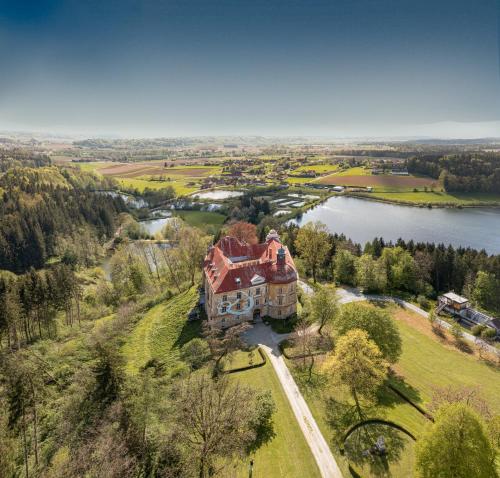  Schloss Hornegg, Pension in Preding bei Sankt Nikolai
