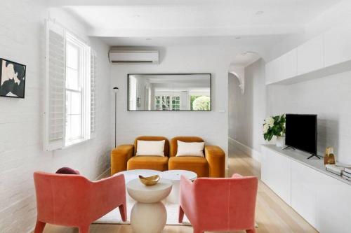 Woollahra Cottage close to Bondi