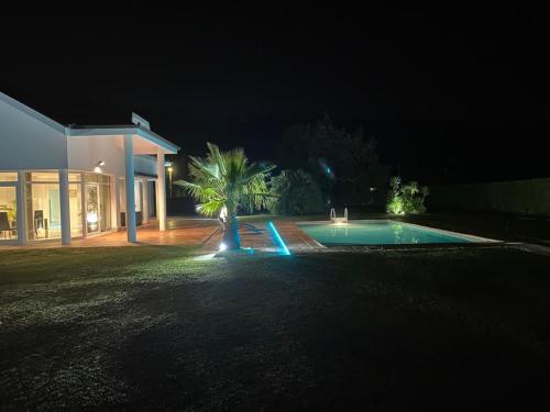 Villa LA PERLA con piscina privada