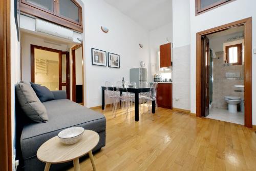 Vatican Spacious Modì Apartment, Rome (photo 5)