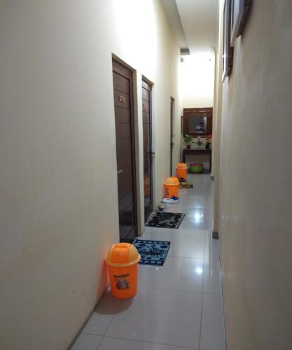 Standard Double Room image 10