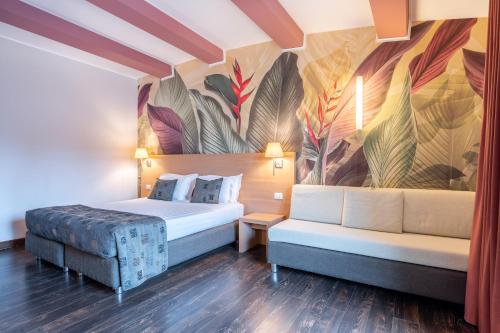 1 queen bed