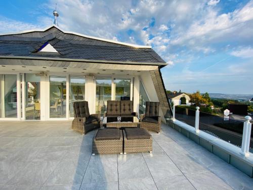 Зовнішній вигляд готелю, Luxus Apartment Pasha & Nero in Geisenheim