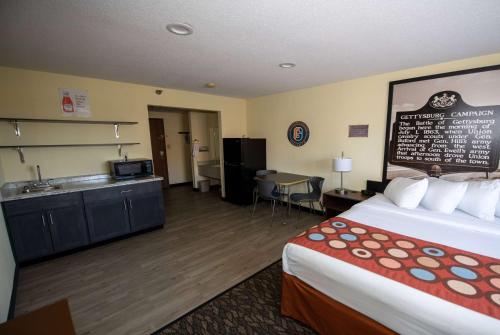 Super 8 by Wyndham Gettysburg - image 11
