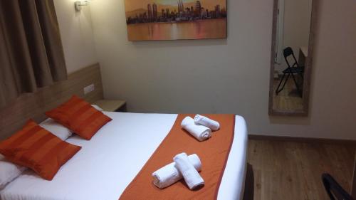Hostal Barcelona Travel - image 10