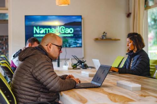 NomadGao Dharamkot - Great Views, Fast WiFi, Interesting People, Near Mcleodganj