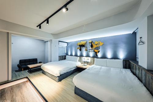 亞馨文旅 近東大門夜市 有免費停車場 可自助入住 訂房請加官方Line, Hualien