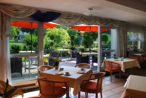 Restaurante, Im Winkel Appartements und Zimmer in Langenargen