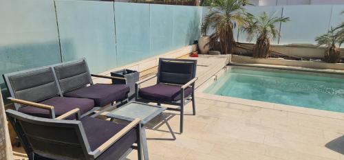 2 bedroom apartment with private pool- By AMDAR HOLIDAY APARTMENTS - image 5