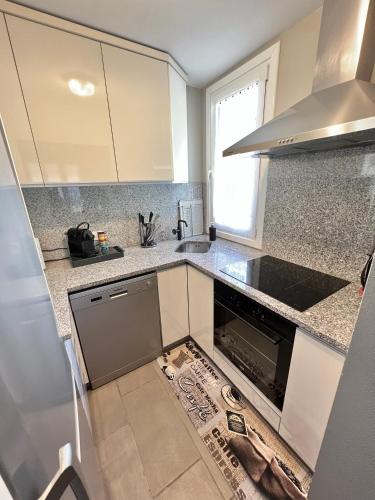 Kitchen, DIEGO 4 pieces duplex in Saint-Sylvestre