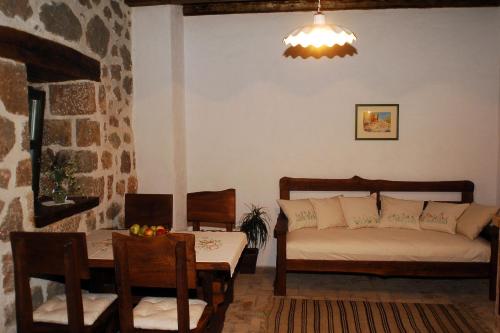 House Marin - image 7