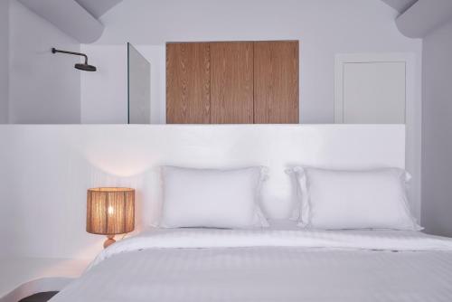 White Sand Suites Mykonos - image 4