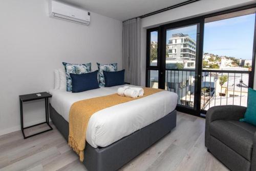 Cosy 1 Bed in Sea Point The Ivory