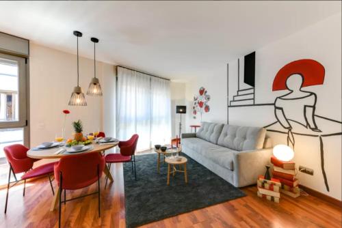 Luxury apartments in Barrio Palacio Room Type - Deluxe Apartment