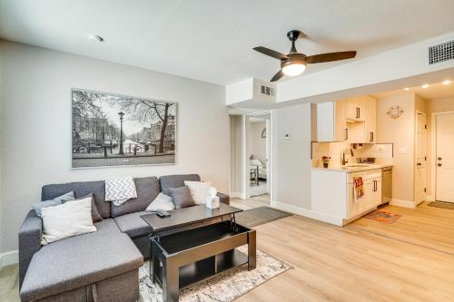 Central Henderson Retreat Near Dining and Lake Mead!, Las Vegas (photo 4)