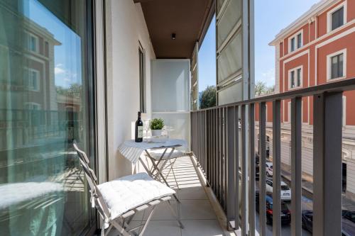 GuestHost - Twelve12 - Università & Stazione Aparment, Bari