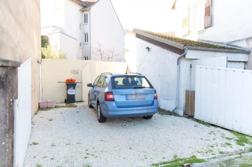 2 bedrooms, 2 beds