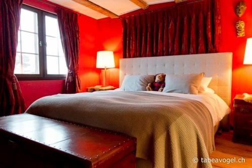 Luxury stay in 250 year old wine farm house and gardens