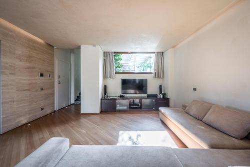 Nicola's Penthouse, Verona (photo 4)