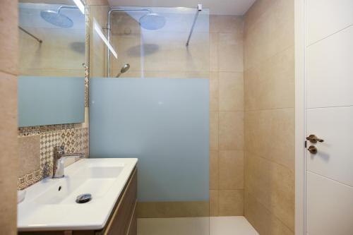 Corona Amazing view Planetcostadorada