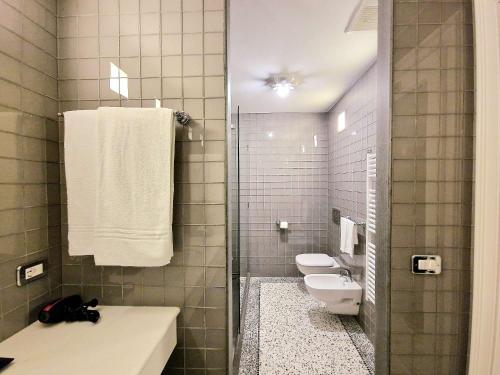 Deluxe Double Room with Sea View image 1