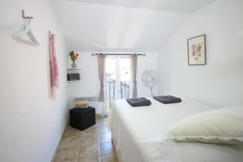 Rue Sade Bed & Breakfast - image 9