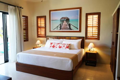 449700485 Blue Palm Bacalar