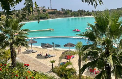 Stunning Modern 2 Bedroom Apartment - Alcazaba Lag