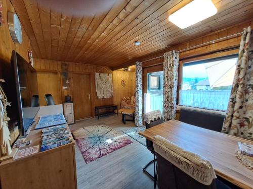 Jagatud salong / TV-ala, Chalet Panorama Tirol in Lechaschau