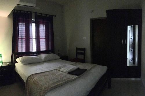 Athrakkattu Enclave 6 Bedroom Luxury Apartment
