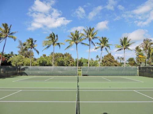 Beach Glam at Turtle Bay on the golf course