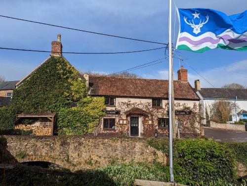 The White Horse Inn - image 4