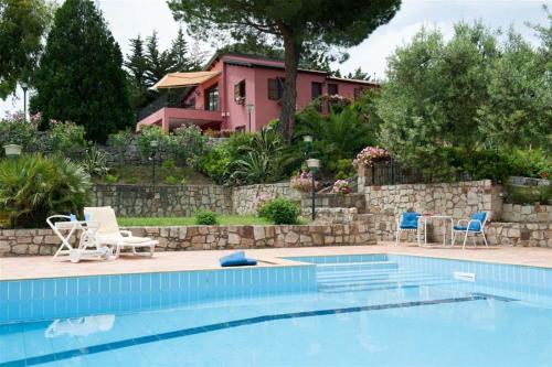  VILLA IVONI 2 in Campofelice di Roccella