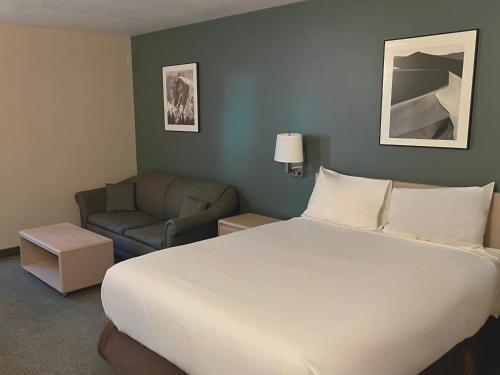 Heritage Inn Hotel & Convention Centre - Taber