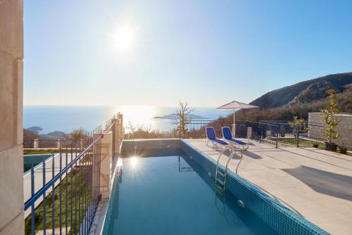 Sunbreeze Delux Vilas - image 5
