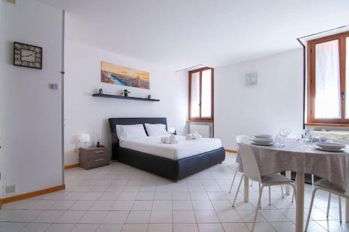  Loves nest a stones throw from the arena in Verona