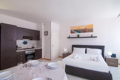  Loves nest a stones throw from the arena in Verona