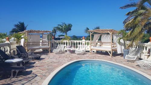 LE MOULIN DE LA BAIE piscine vue mer - Location saisonnière - Le Moule