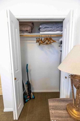 Maple Canyon~waffles~kitchen~wash+dry in สปริงซิตี้ (ยูท่าห์)