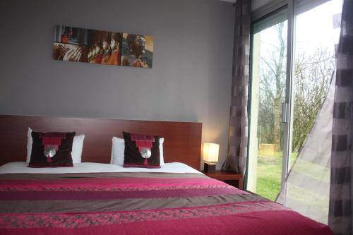 1 queen bed