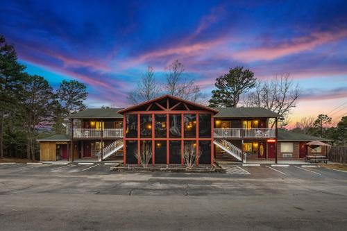 The Lookout Lodge in Eureka Springs, USA