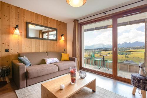 2 bedrooms, 5 beds