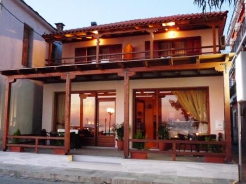  Iraya Studios in Kala Nera