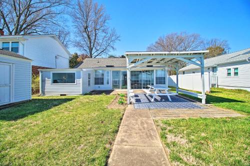 Refreshing Colonial Beach Vacation Rental! Refreshing Colonial Beach Vacation Rental!