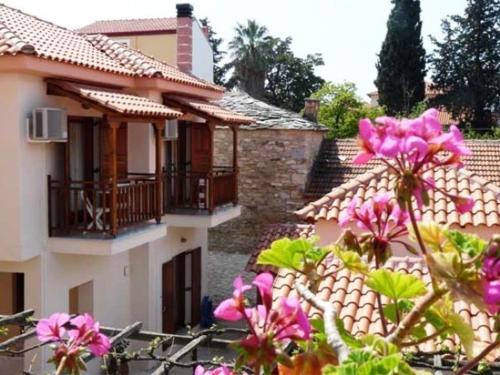  Iraya Studios in Kala Nera