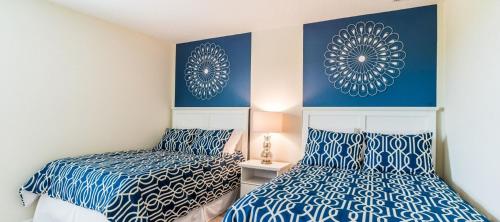 Catch n Relax 9 Bedroom Resort in Davenport, USA