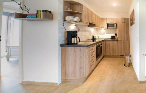 Beautiful Apartment In Rechlin With Sauna - image 3
