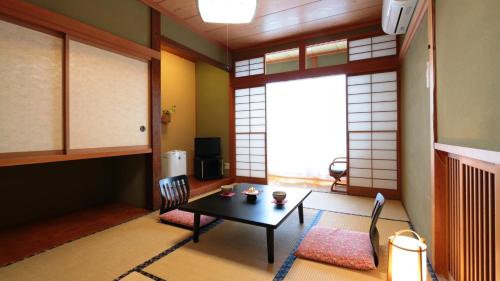 Baigetsu Ryokan