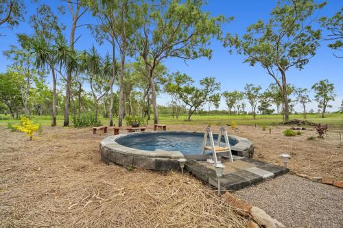 Litchfield Tropical Stay